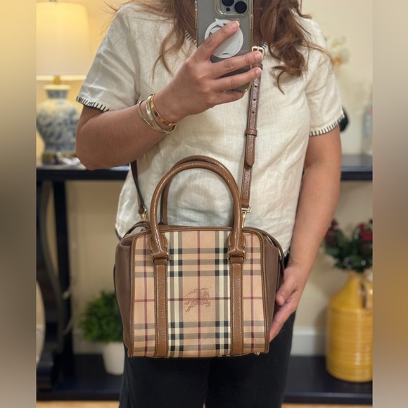 S O L D‼️Burberry Two Way Draw String Bag - Picture 1 of 16